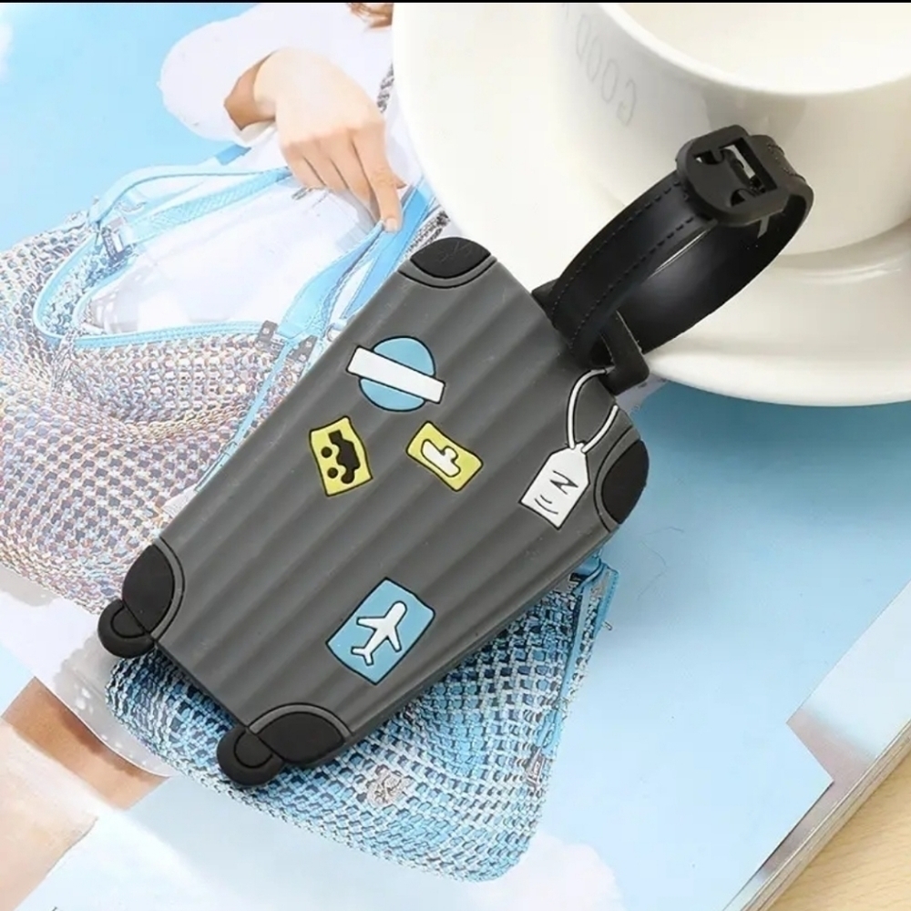 Little Luggage Tag